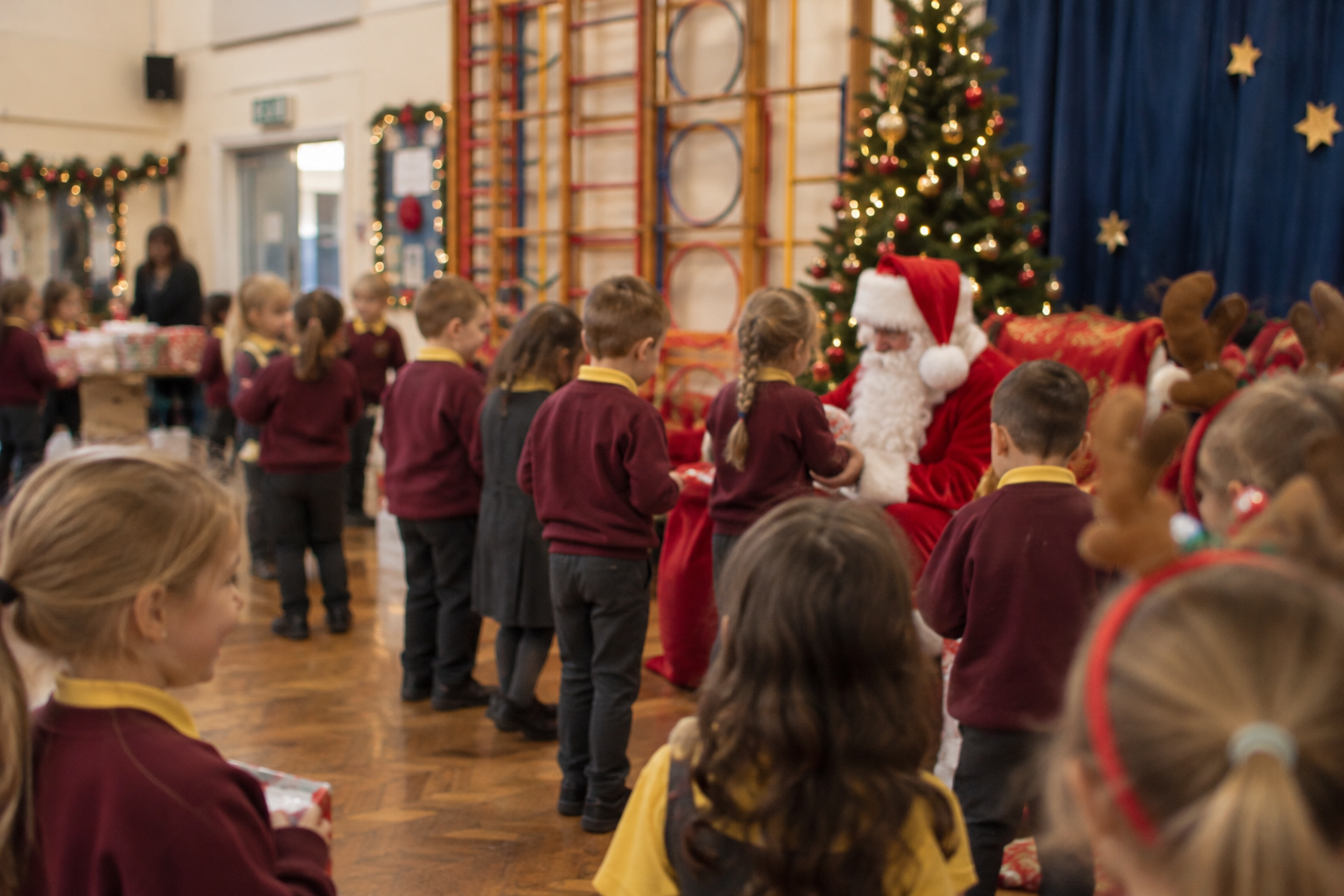 Children meeting Santa at Purbrook Infant School